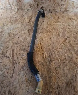 Ford Mustang VI Engine coolant pipe/hose JR3318K579BB
