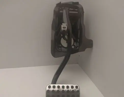 Mercedes-Benz C AMG W205 Brake pedal A2052920308 A2052920515