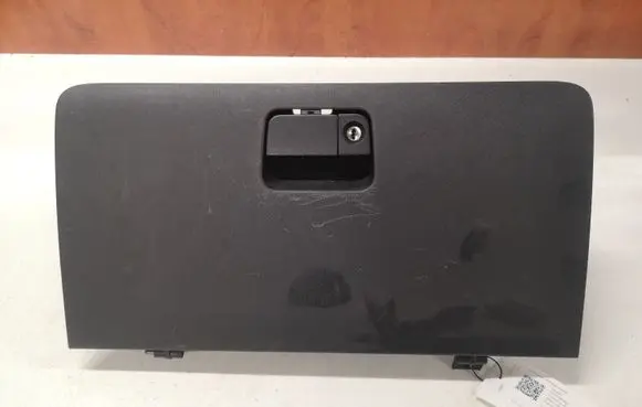 Honda CR-V Glove box