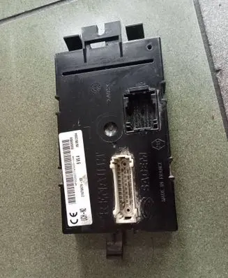 Renault Trafic II (X83) Comfort/convenience module P8200374949H 216768791D 00839959