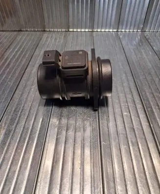 Nissan X-Trail T32 Mass air flow meter 8200280056 5WK97006 H8200357204