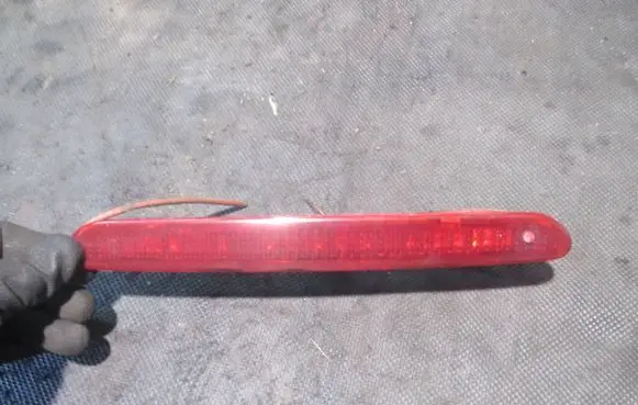Fiat Grande Punto Third/center stoplight 