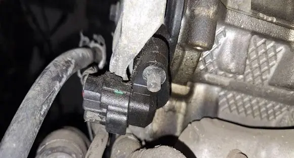 Volvo S60 Camshaft position sensor 