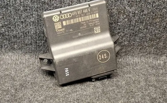 Audi A6 S6 C6 4F Gateway control module 4F0907468K 4F0907468F
