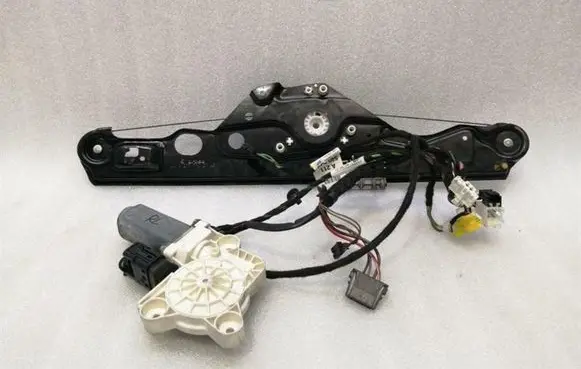 Mercedes-Benz E AMG W211 Rear door window regulator with motor A2117300346