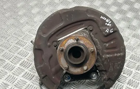 Ford Mondeo MK V Rear wheel hub spindle/knuckle 