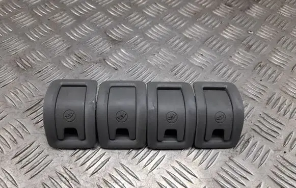 Audi Q7 4M ISOFIX cover 4M0887187 4M0887233