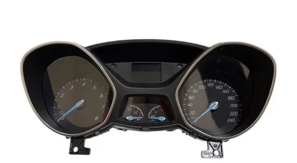 Ford Focus Speedometer (instrument cluster) BM5T10849BAD 16435673 BM5T14C226AE
