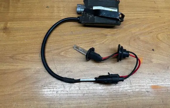 BMW 5 E39 Xenon control unit/module C14KE26416