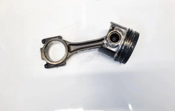 Piston with connecting rod
