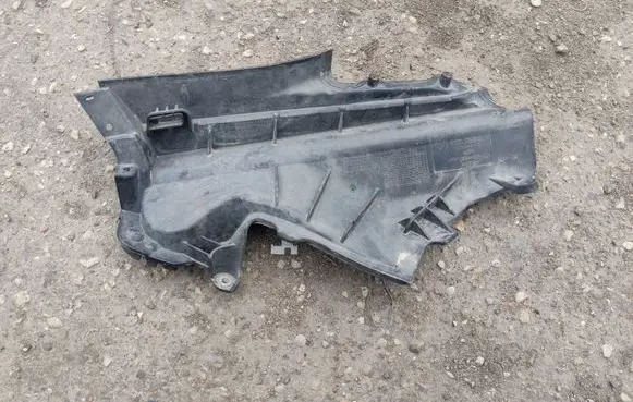BMW X5 F15 Other engine bay part 51717309205