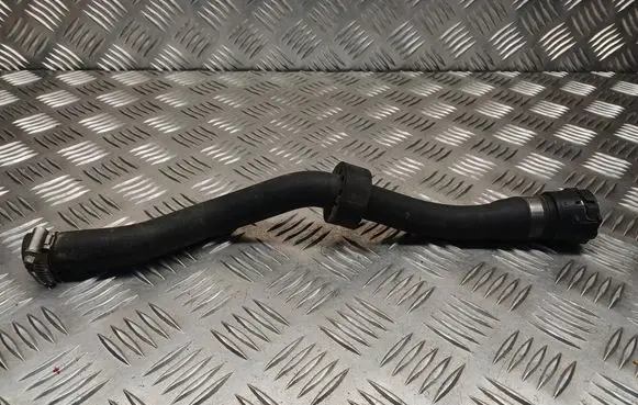 BMW 5 E39 Engine coolant pipe/hose 8378953
