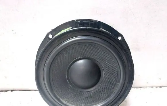 Skoda Superb B5 (3U) Front door speaker 1J0035411