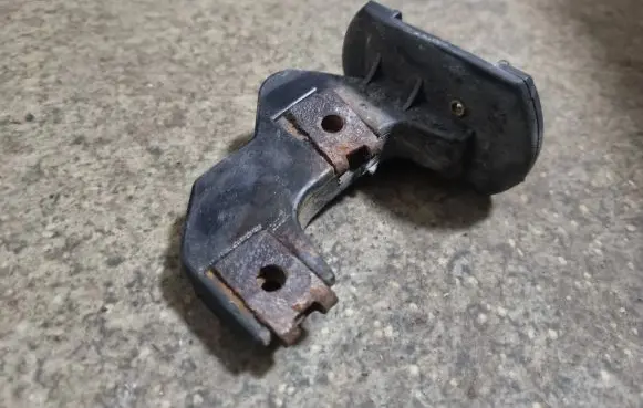 BMW 5 E39 Front bumper mounting bracket 8159362 229449
