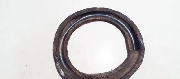 Toyota Avensis T250 Front coil spring rubber mount 