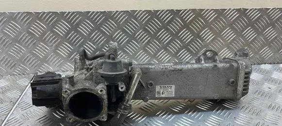 Volvo XC60 EGR valve cooler 30757742