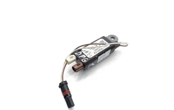 Jaguar I-Pace Aerial antenna amplifier J9D3-18C901-CA