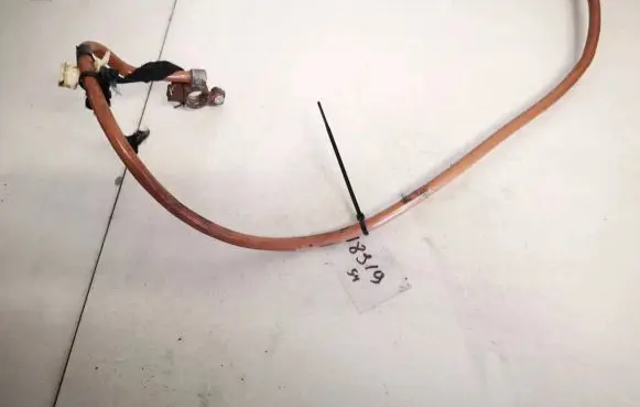 Mercedes-Benz ML W164 Positive cable (battery)
