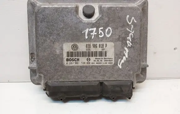 Volkswagen PASSAT B6 Engine control unit/module 038906018P