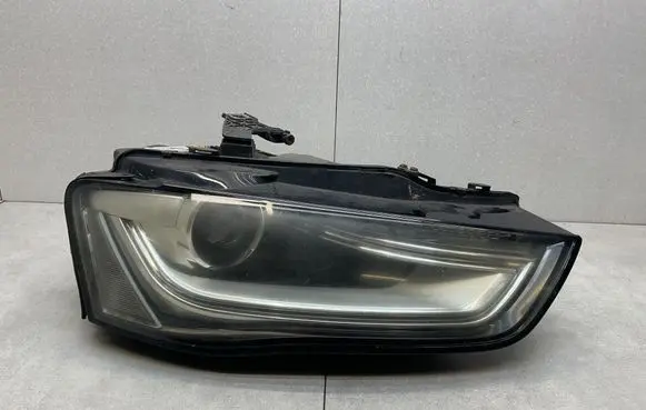 Audi A4 S4 B8 8K Headlight/headlamp 8K0941006D