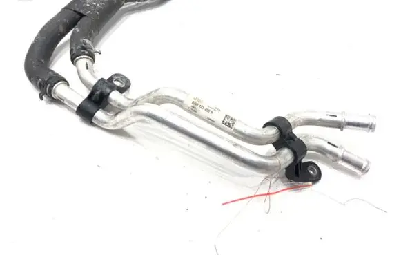 Audi A4 S4 B9 8W Engine coolant pipe/hose 8W0121400B