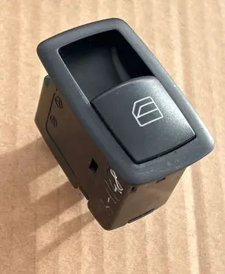 Mercedes-Benz A W169 Electric window control switch A2518200510 03128150