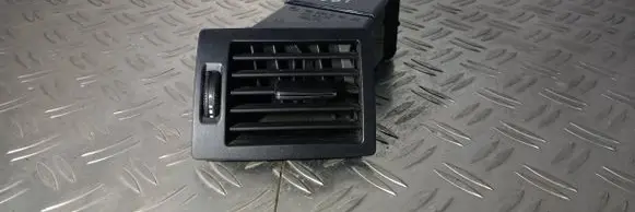 Mercedes-Benz B W245 Dashboard side air vent grill/cover trim 1698300154 1005377