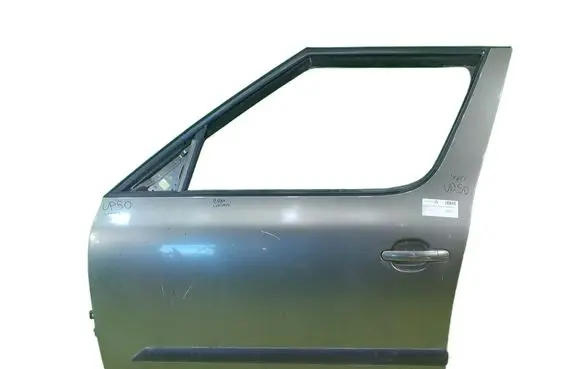 Skoda Yeti (5L) Front door PRZOD LEWE