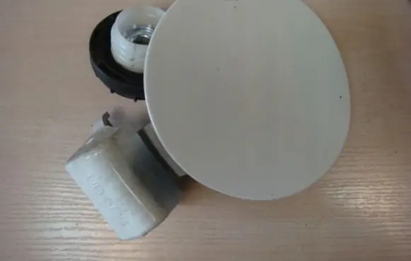 KIA Rio Fuel tank cap