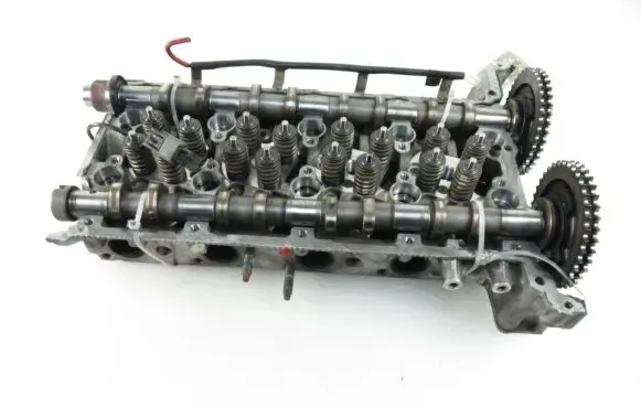 Ford Mondeo Mk III Engine head 2S7Q6K537C