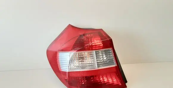BMW 1 E81 E87 Rear/tail lights 6924501