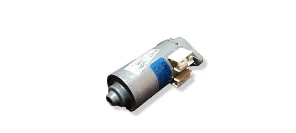 BMW X5 E53 Seat adjustment motor 0130002617