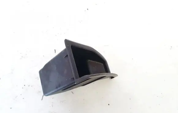 Car ashtray