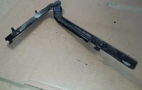 Dodge Nitro Engine bonnet/hood hinges NOCODE