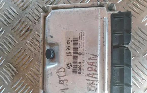 Volkswagen Sharan Engine control unit/module 038906019J 0281010216
