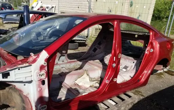 Mazda 6 Pillar (middle) 