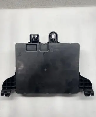 Opel Insignia A Fuse box set 1327732102