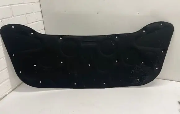 Mercedes-Benz CLA C117 X117 W117 Engine bonnet/hood sound/heat insulation A1176820025
