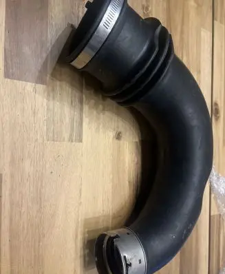 BMW X4M F98 Intercooler hose/pipe 8053375 13718053375