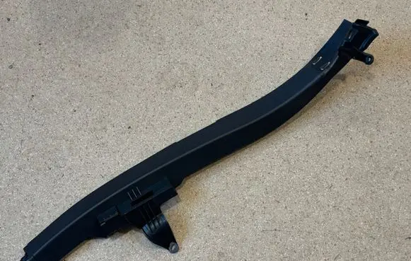 Mercedes-Benz E W213 Other sill/pillar trim element A2136901325