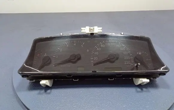 Toyota Corolla E120 E130 Speedometer (instrument cluster) 2574206280