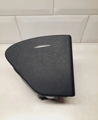 Mercedes-Benz E W211 Rear door ashtray A2118100730