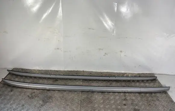 KIA Sorento Roof bar rail