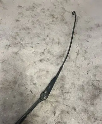 Renault Trafic II (X83) Front wiper blade arm