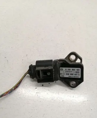 Audi A6 S6 C6 4F Air pressure sensor 0281002401