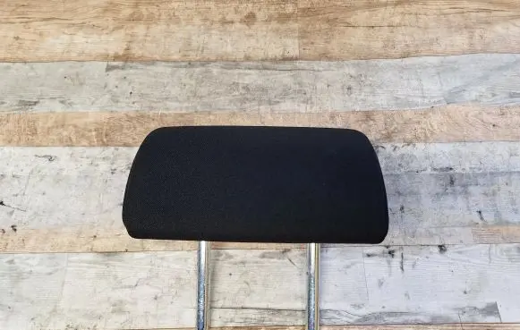 Toyota Auris 150 Rear seat headrest 