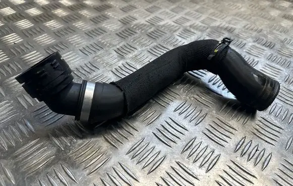 Intercooler hose/pipe