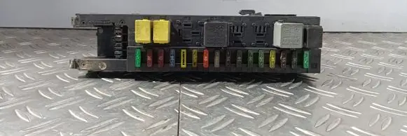 Mercedes-Benz C W203 Comfort/convenience module 2035450701 5DK00797420