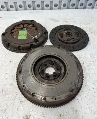 Fiat 500 Clutch set kit 55215652 B670
