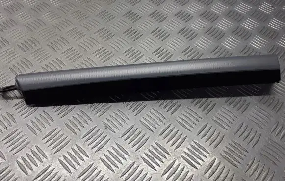 Opel Astra H Dashboard lower bottom trim panel 13116934
